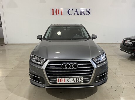 Audi Q7, 2017 il, 2.0 L, 72 000 km