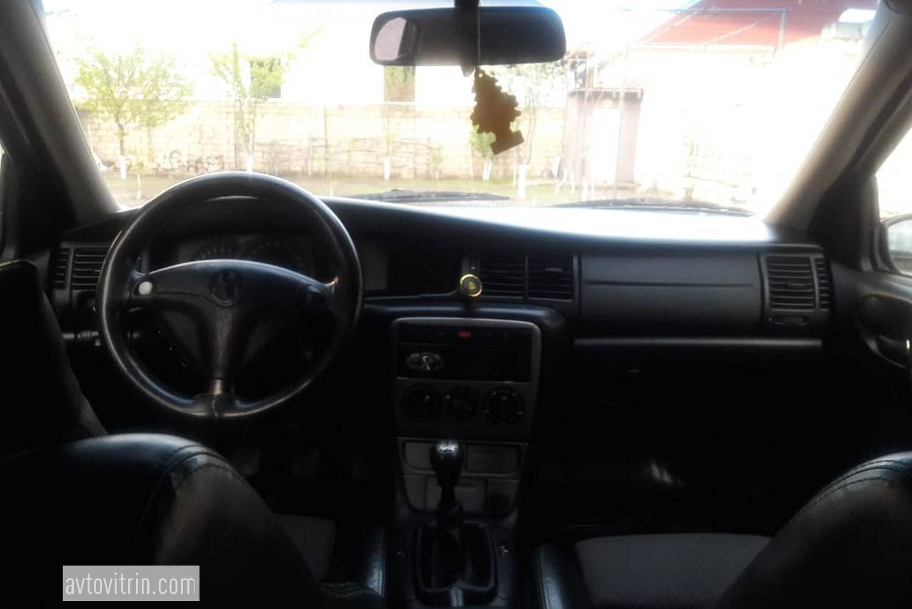Opel Vectra, 2001 il, 1.8 L, 223 000 km