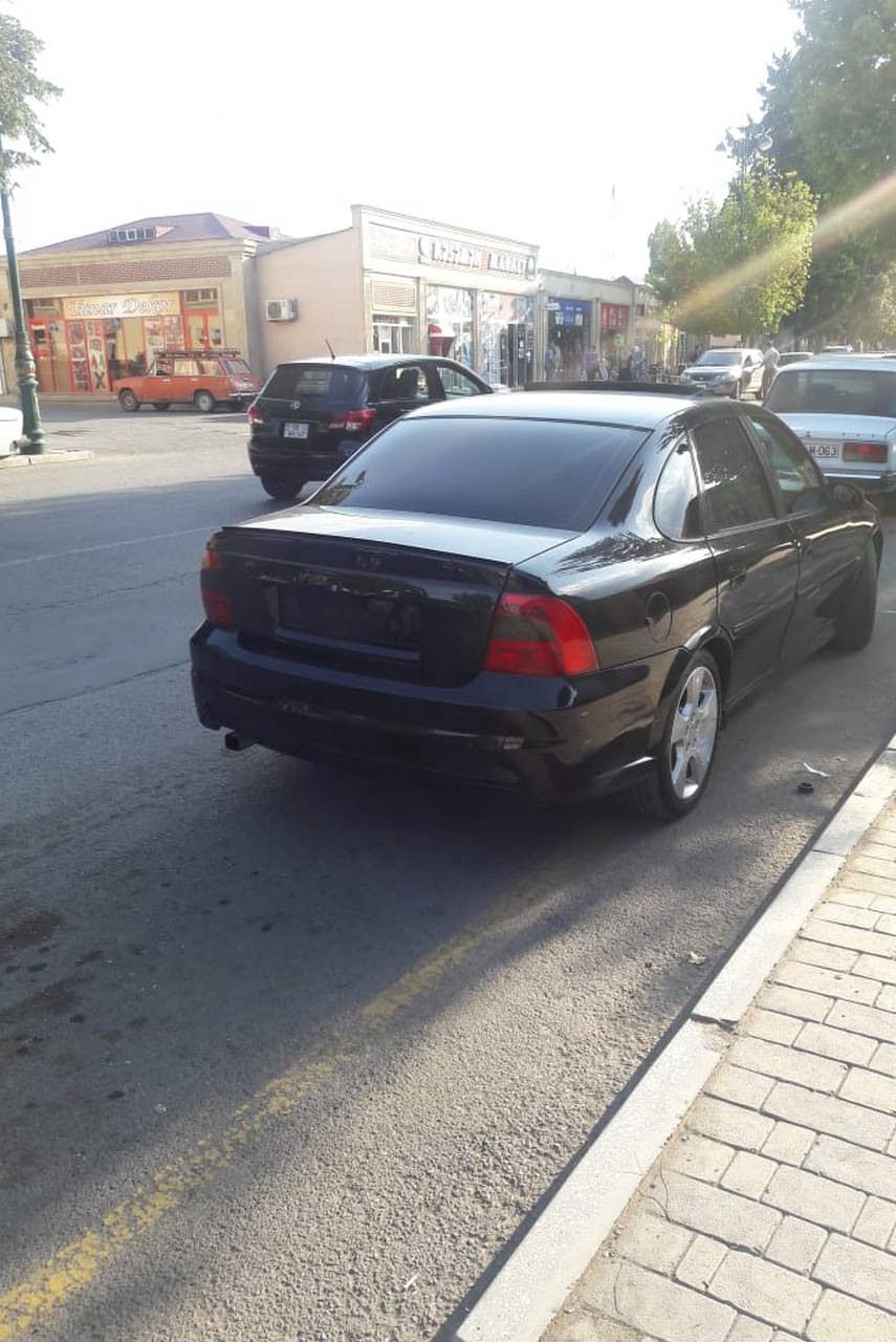 Opel Vectra, 2001 il, 1.8 L, 223 000 km