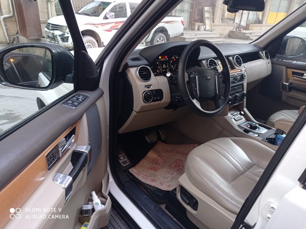 Land Rover Discovery, 2014 il, 3.0 L, 99 000 km