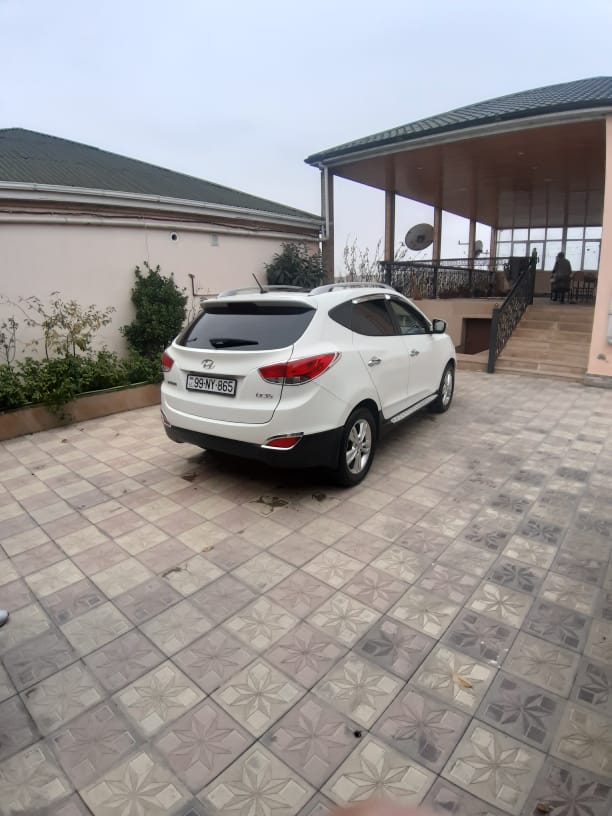 Hyundai ix35, 2012 il, 2.0 L, 137 000 km