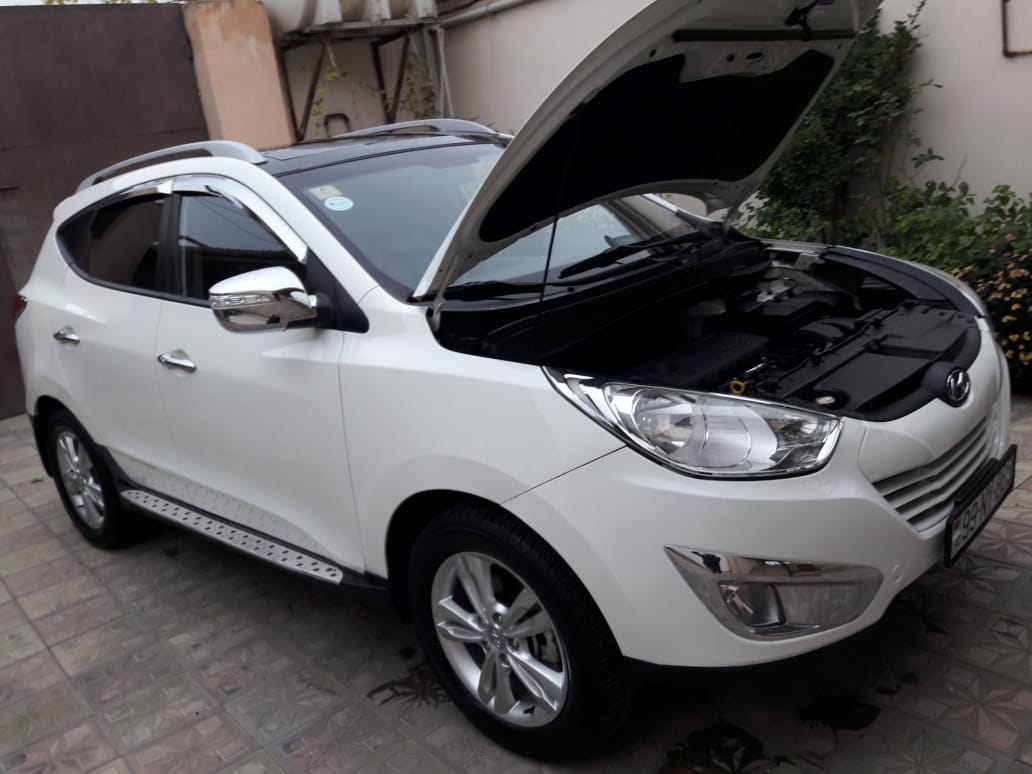 Hyundai ix35, 2012 il, 2.0 L, 137 000 km