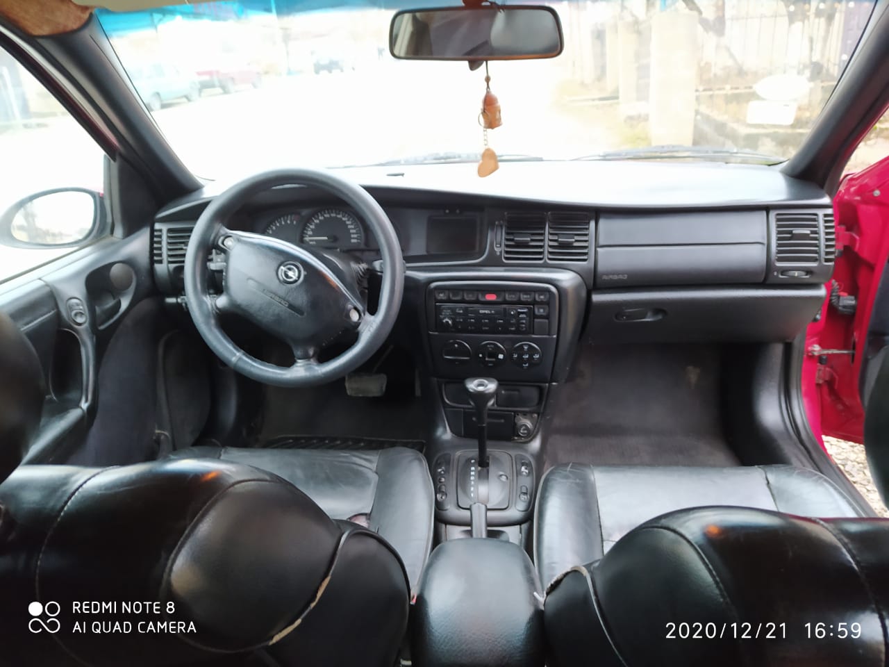 Opel Vectra, 1998 il, 2.0 L, 296 558 km