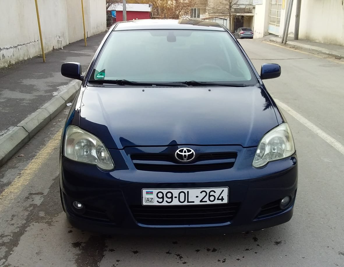 Toyota Corolla, 2005 il, 1.4 L, 188 000 km