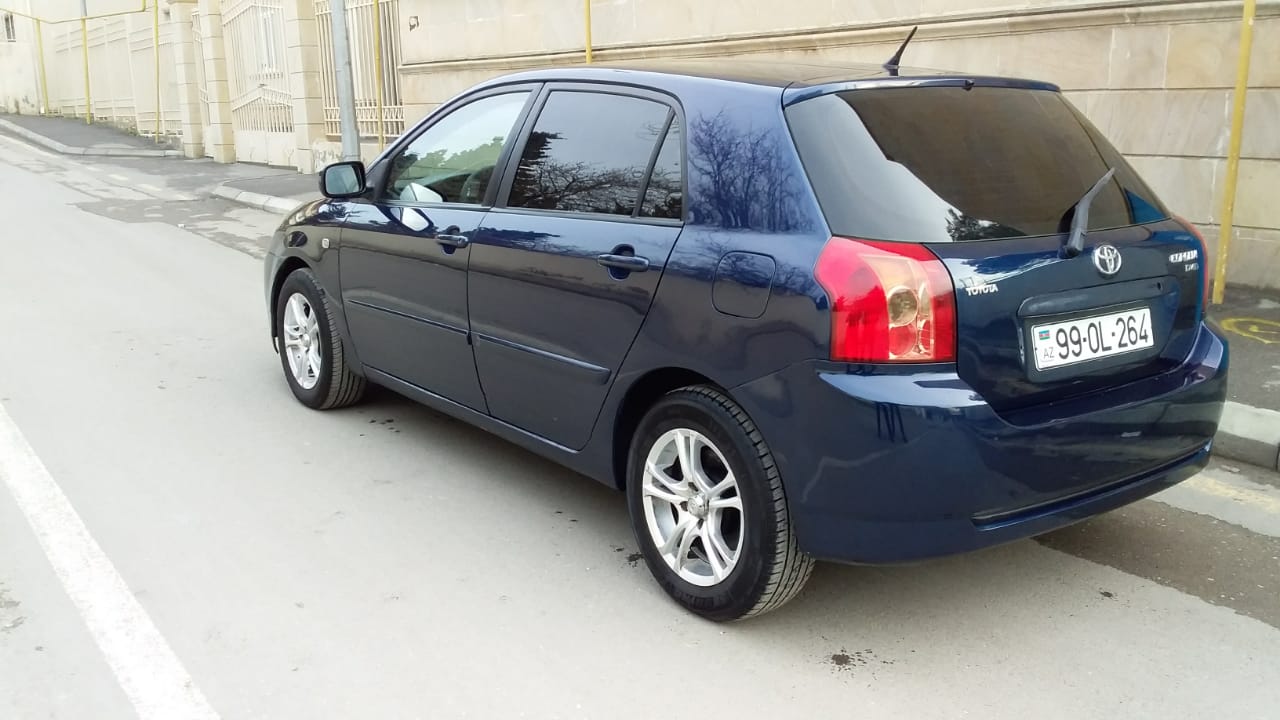 Toyota Corolla, 2005 il, 1.4 L, 188 000 km