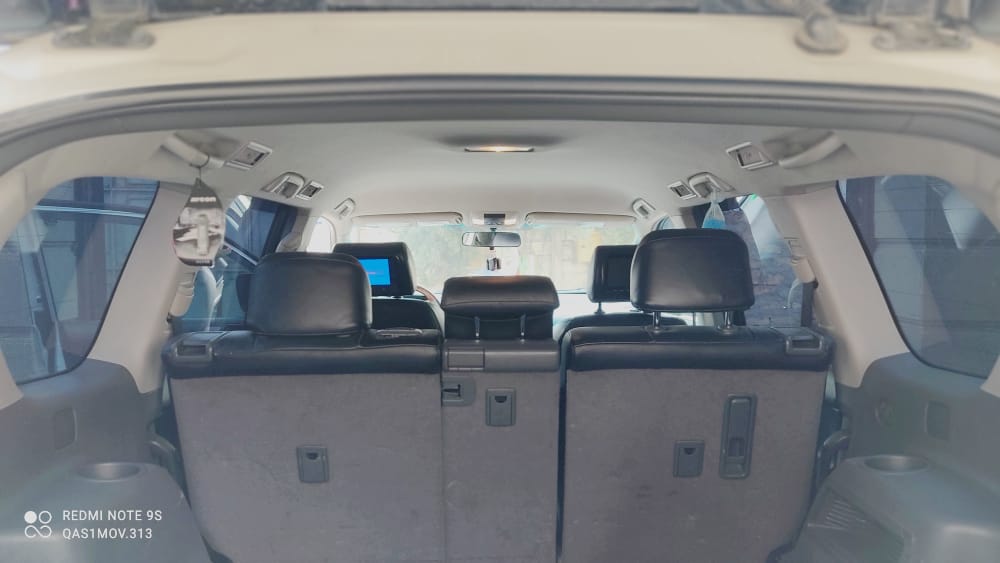 Toyota Land Cruiser, 2011 il, 2.7 L, 1 km