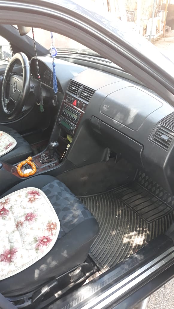 Mercedes C 180, 2000 il, 1.8 L, 1 km
