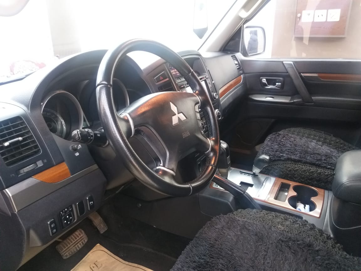 Mitsubishi Pajero, 2008 il, 3.0 L, 1 km