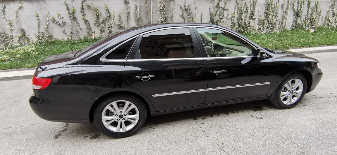 Hyundai Grandeur, 2008 il, 2.7 L, 290 000 km