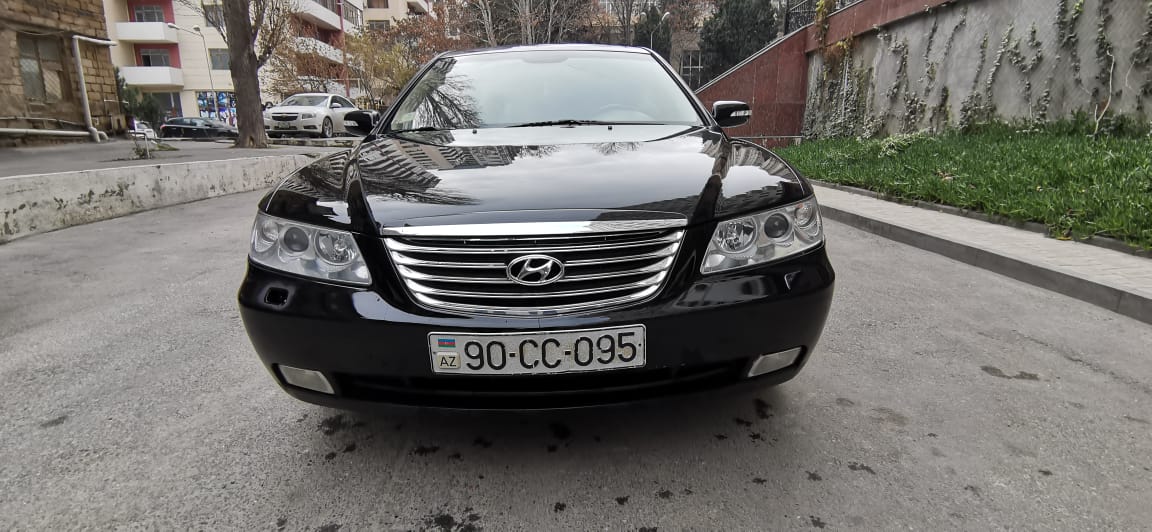 Hyundai Grandeur, 2008 il, 2.7 L, 290 000 km
