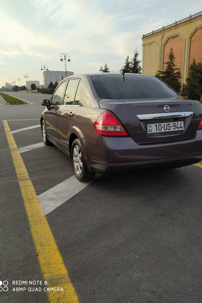 Nissan Tiida, 2007 il, 1.6 L, 399 000 km