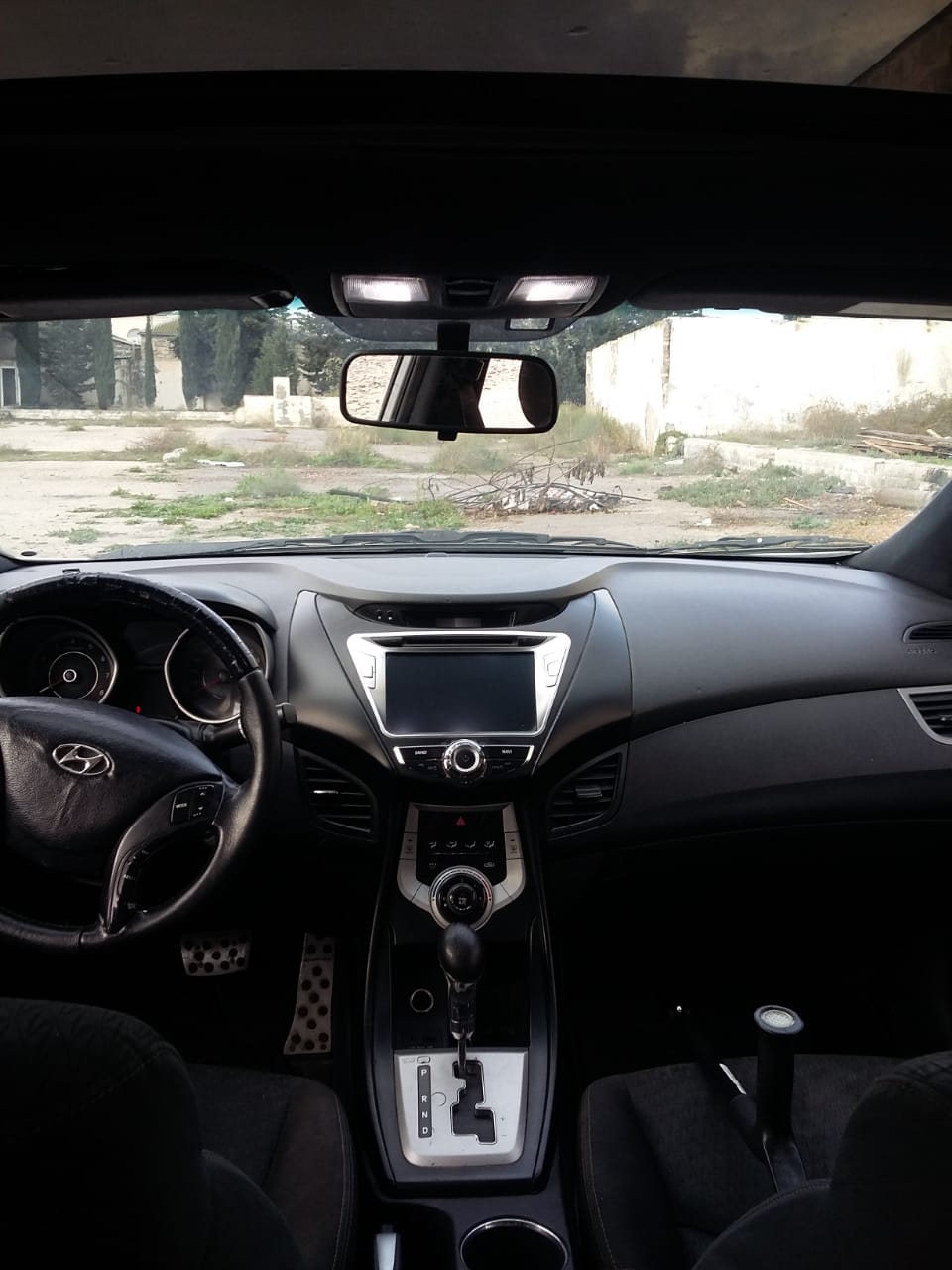 Hyundai Elantra, 2011 il, 1.5 L, 225 000 km