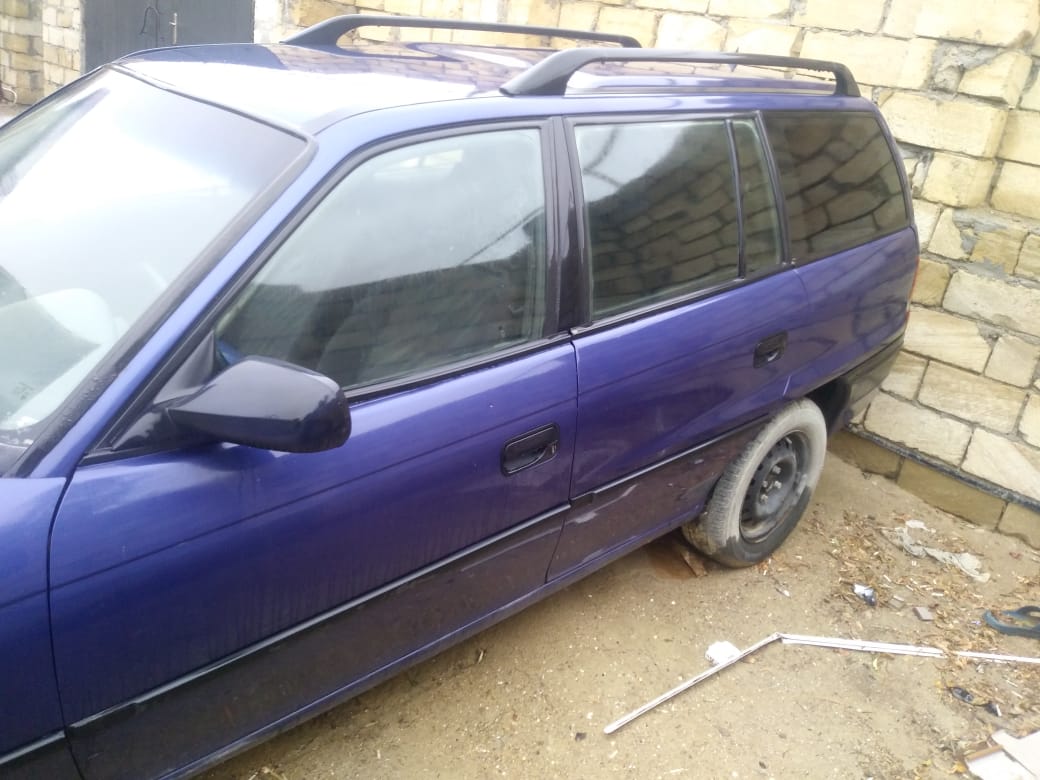 Opel Astra, 1997 il, 1.8 L, 1 km