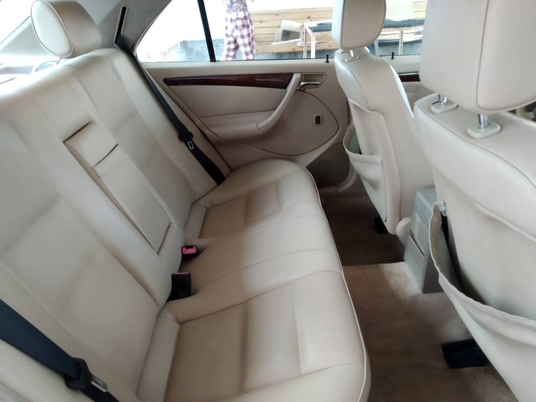 Mercedes C 230, 1999 il, 2.3 L, 240 000 km