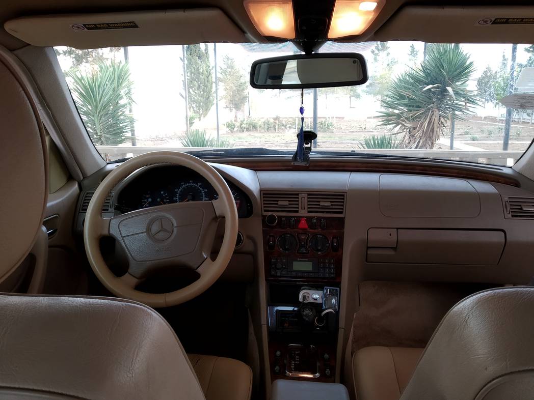 Mercedes C 230, 1999 il, 2.3 L, 240 000 km