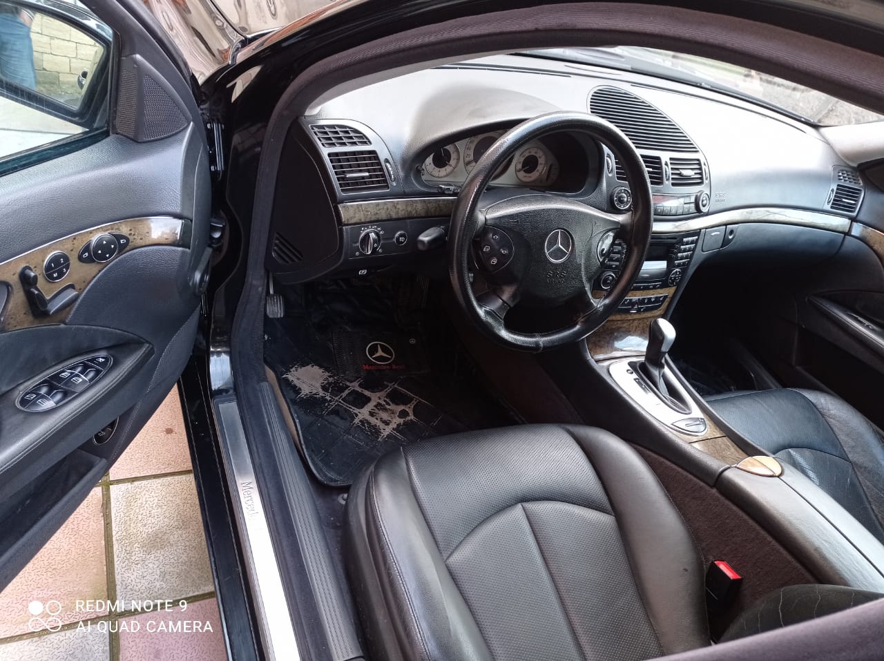 Mercedes E 320, 2002 il, 3.2 L, 258 321 km