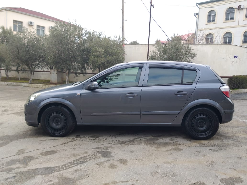 Opel Astra, 2004 il, 1.8 L, 236 125 km