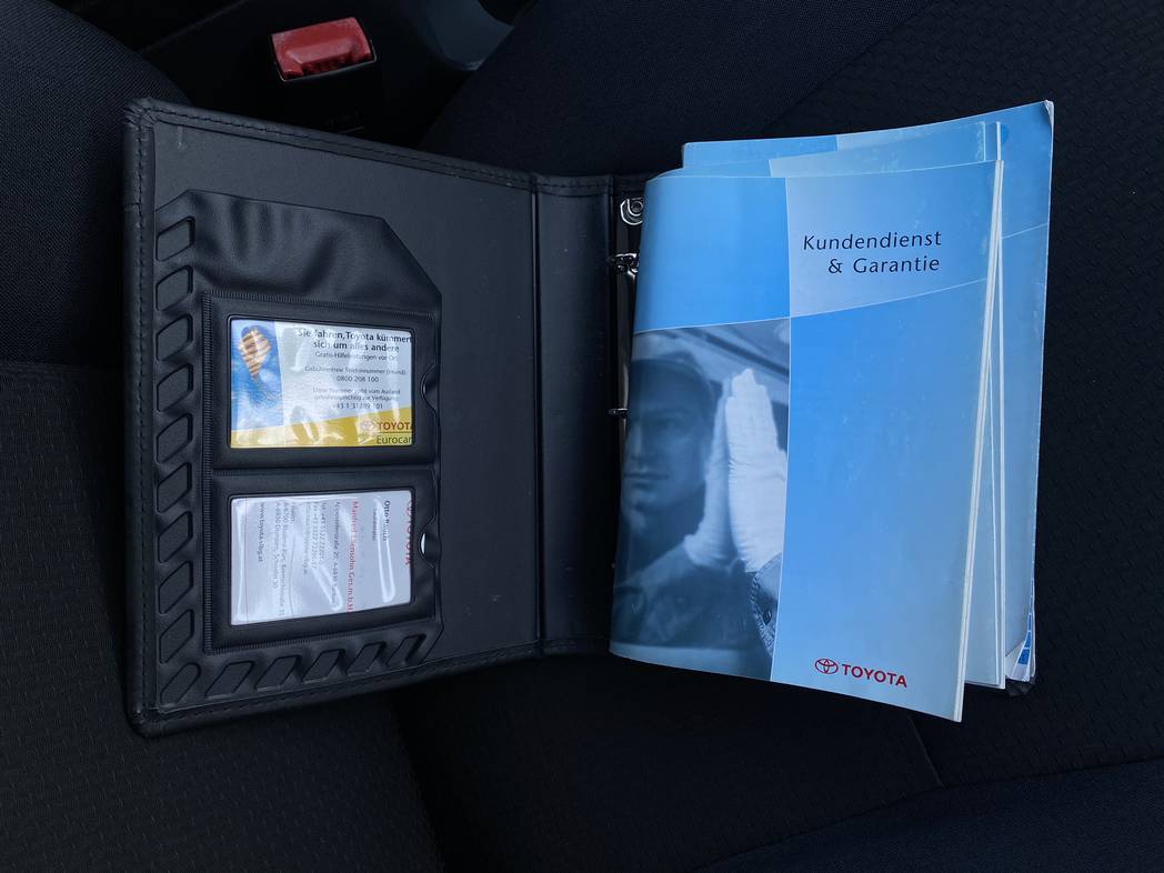 Toyota Corolla, 2004 il, 1.4 L, 198 000 km
