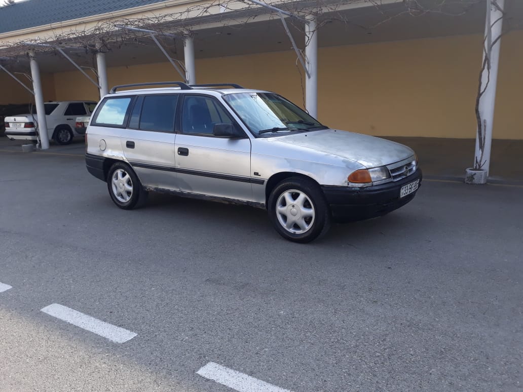Opel Astra, 1992 il, 1.7 L, 426 000 km