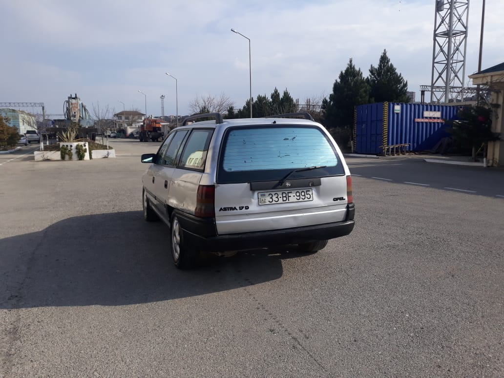 Opel Astra, 1992 il, 1.7 L, 426 000 km