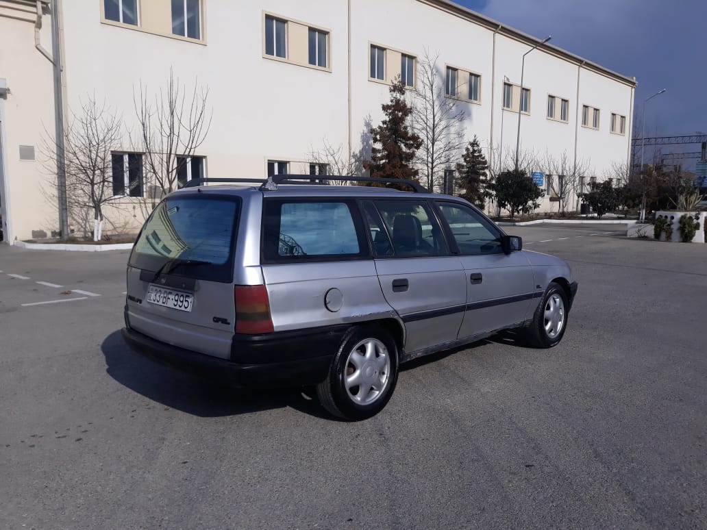 Opel Astra, 1992 il, 1.7 L, 426 000 km