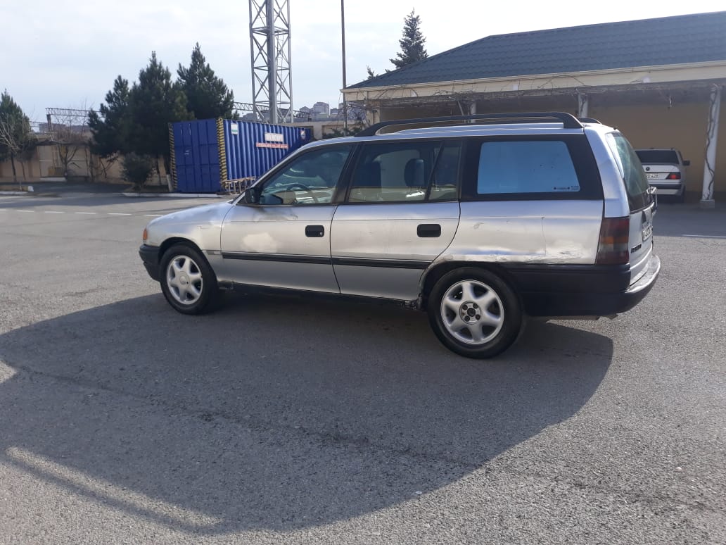 Opel Astra, 1992 il, 1.7 L, 426 000 km