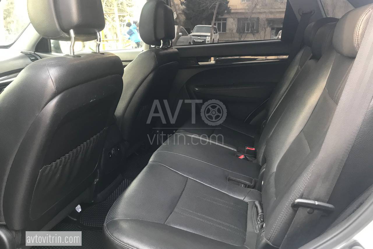 Kia Sorento, 2011 il, 2.0 L, 159 000 km