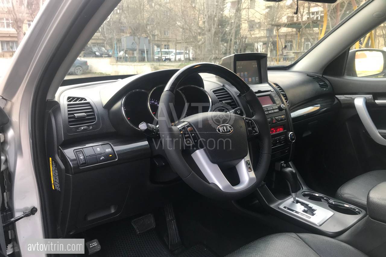 Kia Sorento, 2011 il, 2.0 L, 159 000 km