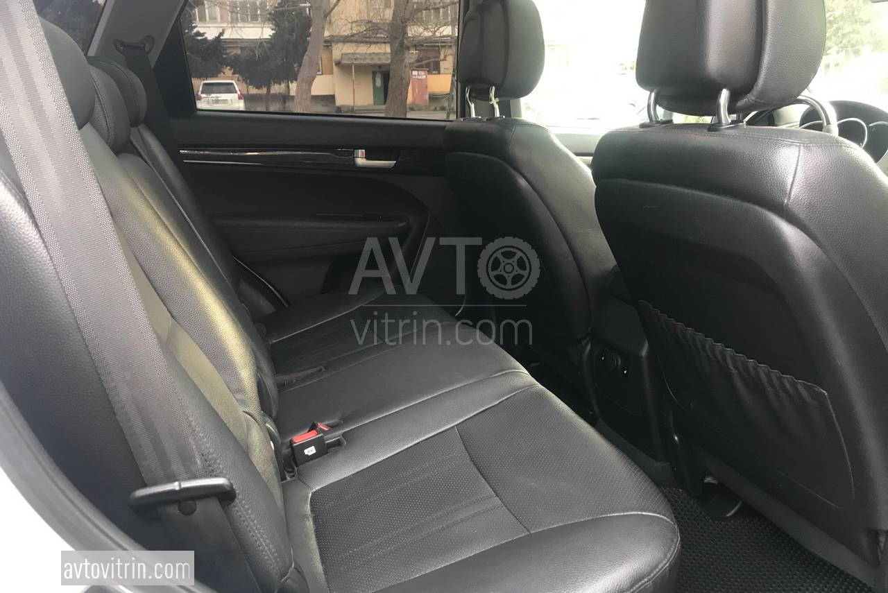 Kia Sorento, 2011 il, 2.0 L, 159 000 km