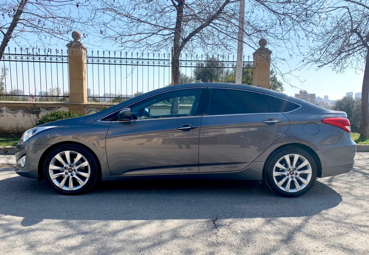 Hyundai i40, 2012 il, 1.7 L, 65 000 km