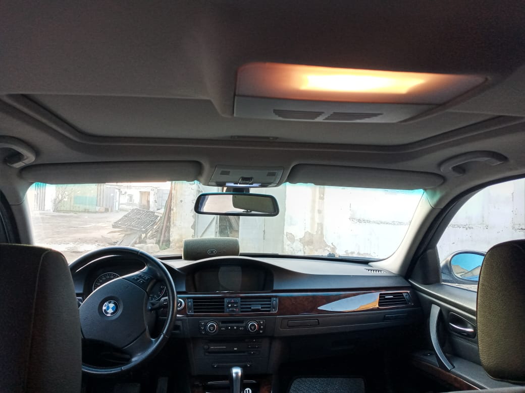 BMW 320, 2006 il, 2.0 L, 228 000 km