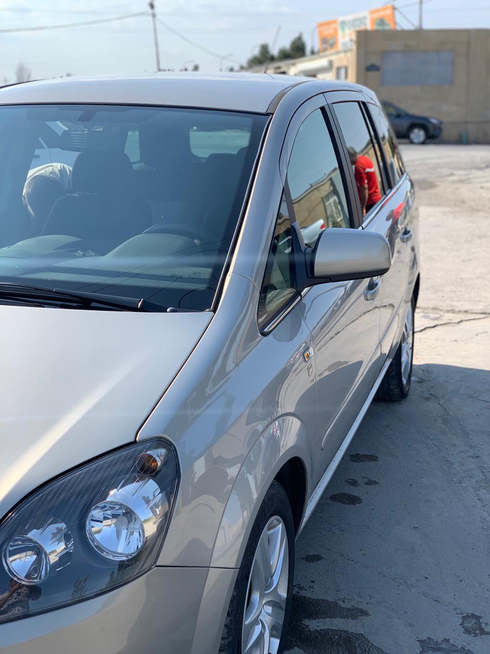 Opel Zafira, 2011 il, 1.7 L, 200 000 km