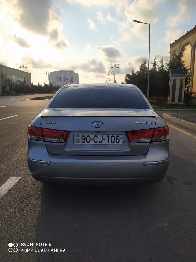 Hyundai Sonata, 2008 il, 2.0 L, 250 000 km