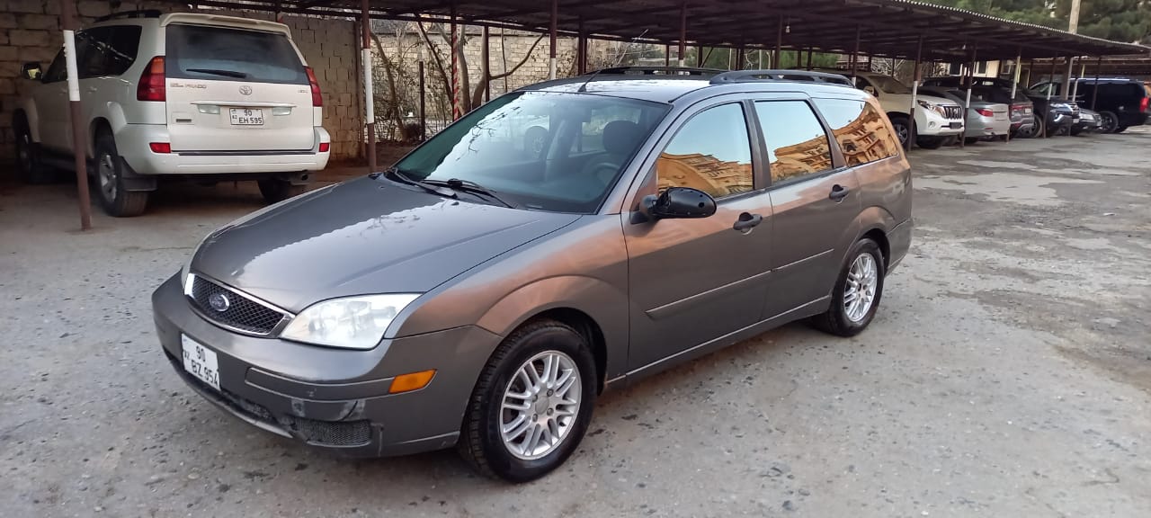 Ford Focus, 2006 il, 2.0 L, 262 473 km