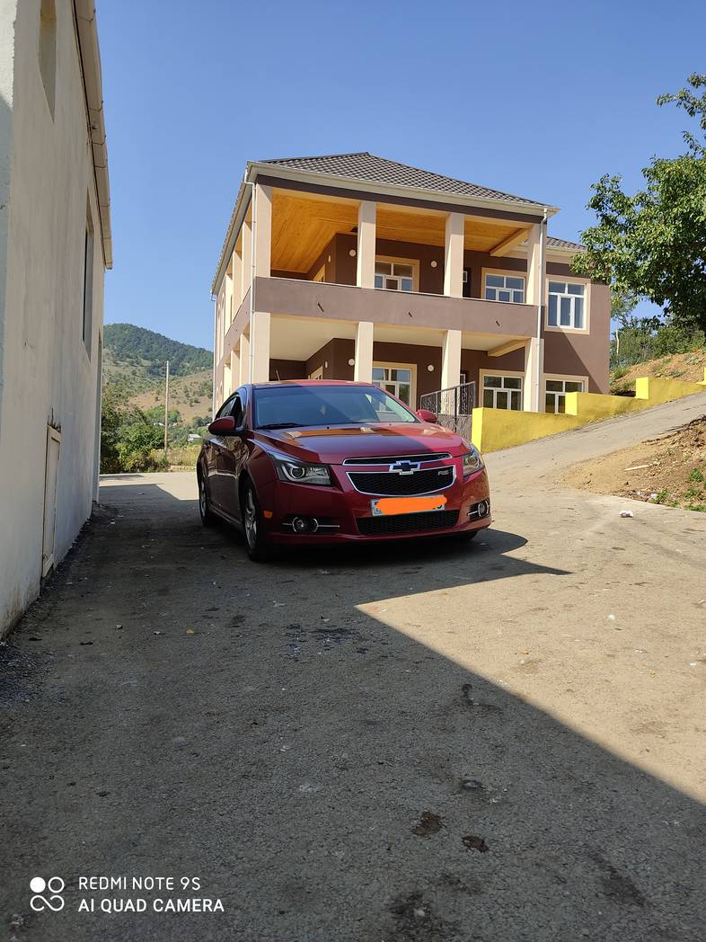 Chevrolet Cruze, 2011 il, 1.4 L, 177 000 km