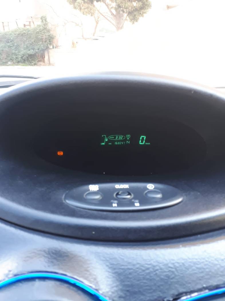 Toyota Vitz, 2004 il, 1.3 L, 168 000 km