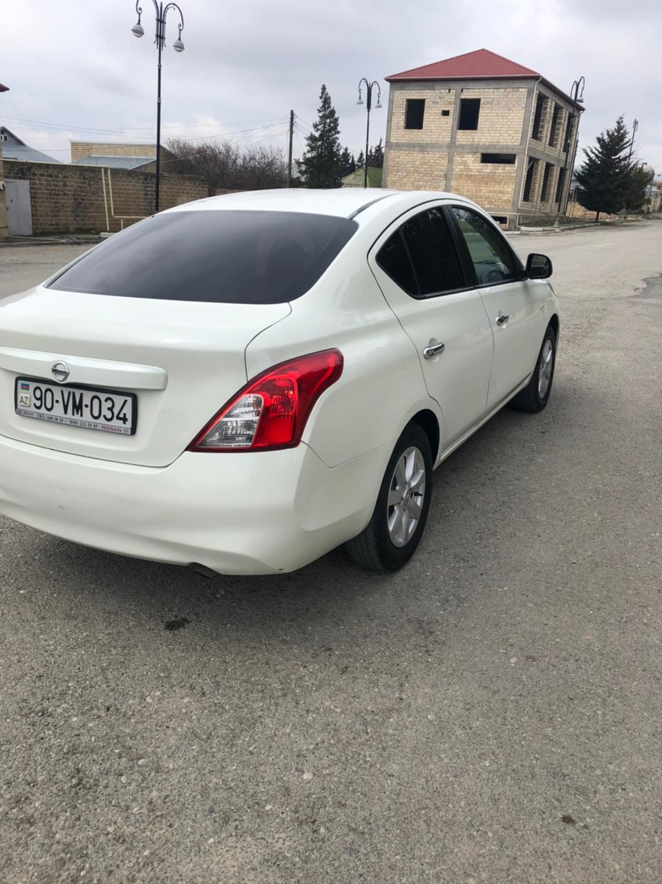 Nissan Sunny, 2012 il, 1.5 L, 119 000 km