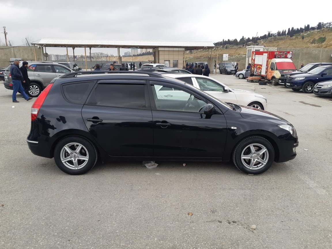 Hyundai i30, 2009 il, 1.5 L, 195 000 km