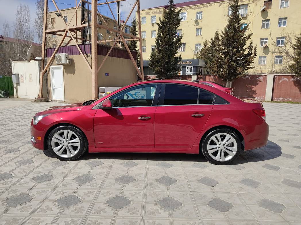 Chevrolet Cruze, 2012 il, 1.4 L, 155 000 km