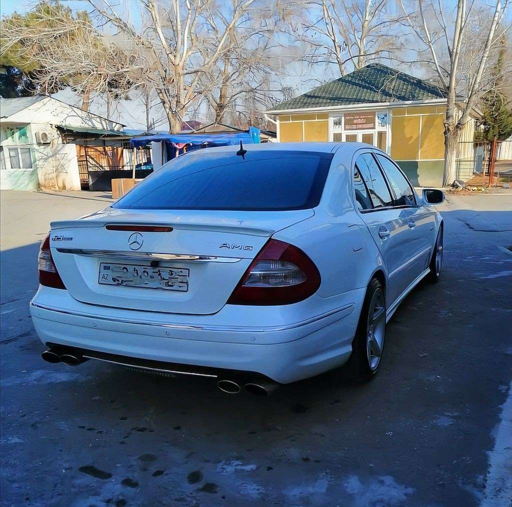Mercedes E 320, 2003 il, 3.2 L, 349 000 km