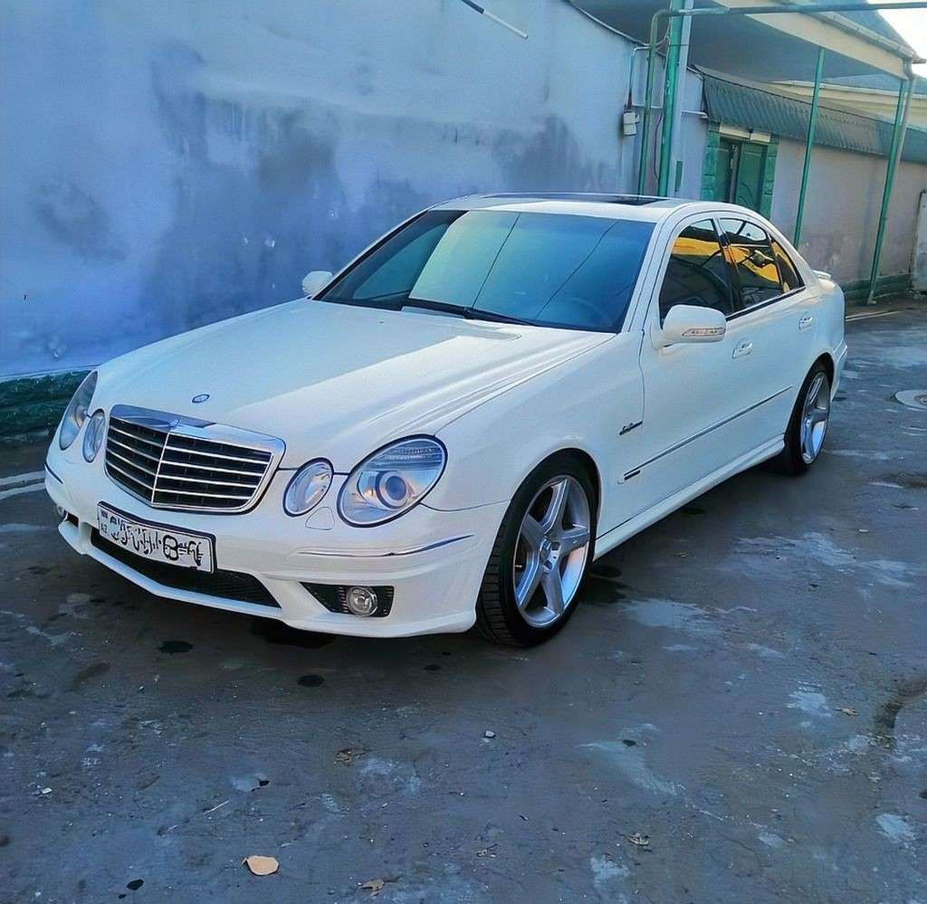 Mercedes E 320, 2003 il, 3.2 L, 349 000 km