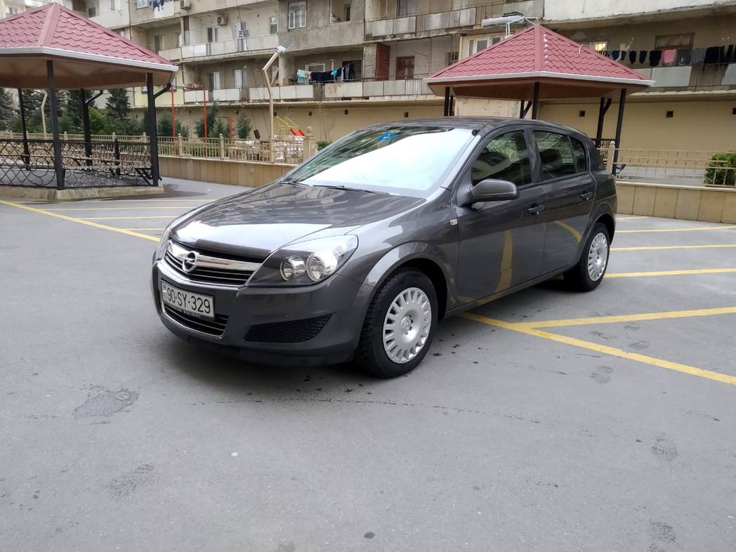 Opel Astra, 2009 il, 1.4 L, 173 600 km