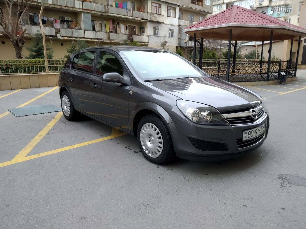 Opel Astra, 2009 il, 1.4 L, 173 600 km