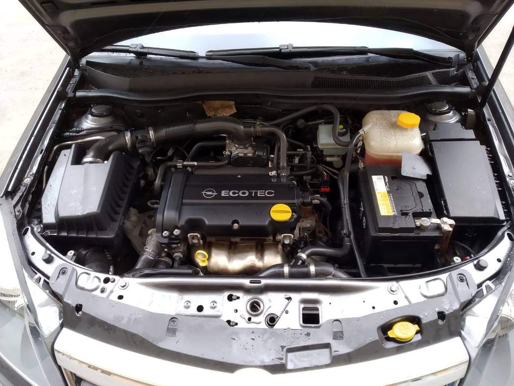 Opel Astra, 2009 il, 1.4 L, 173 600 km