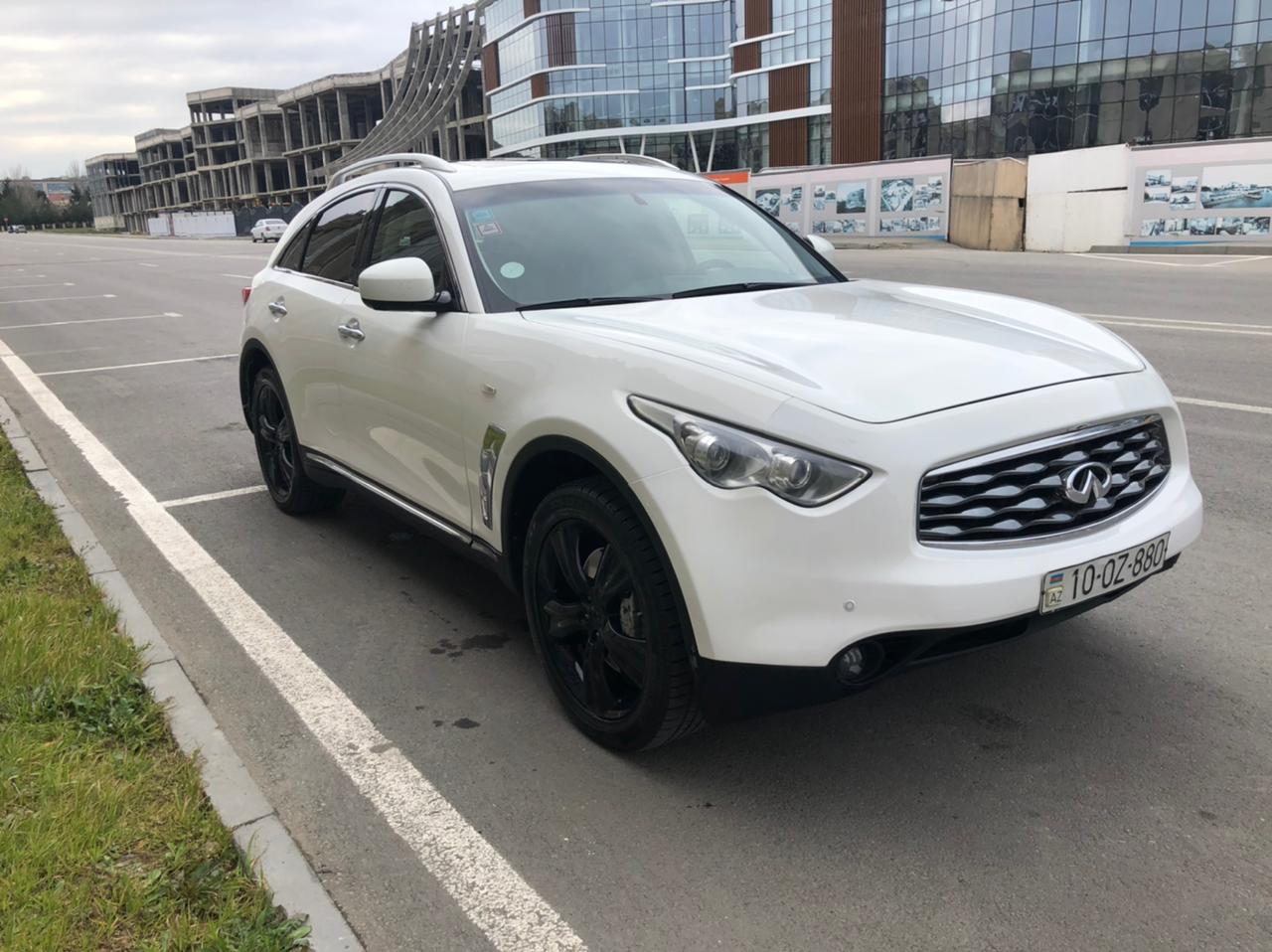 Infiniti FX35, 2011 il, 3.5 L, 263 000 km