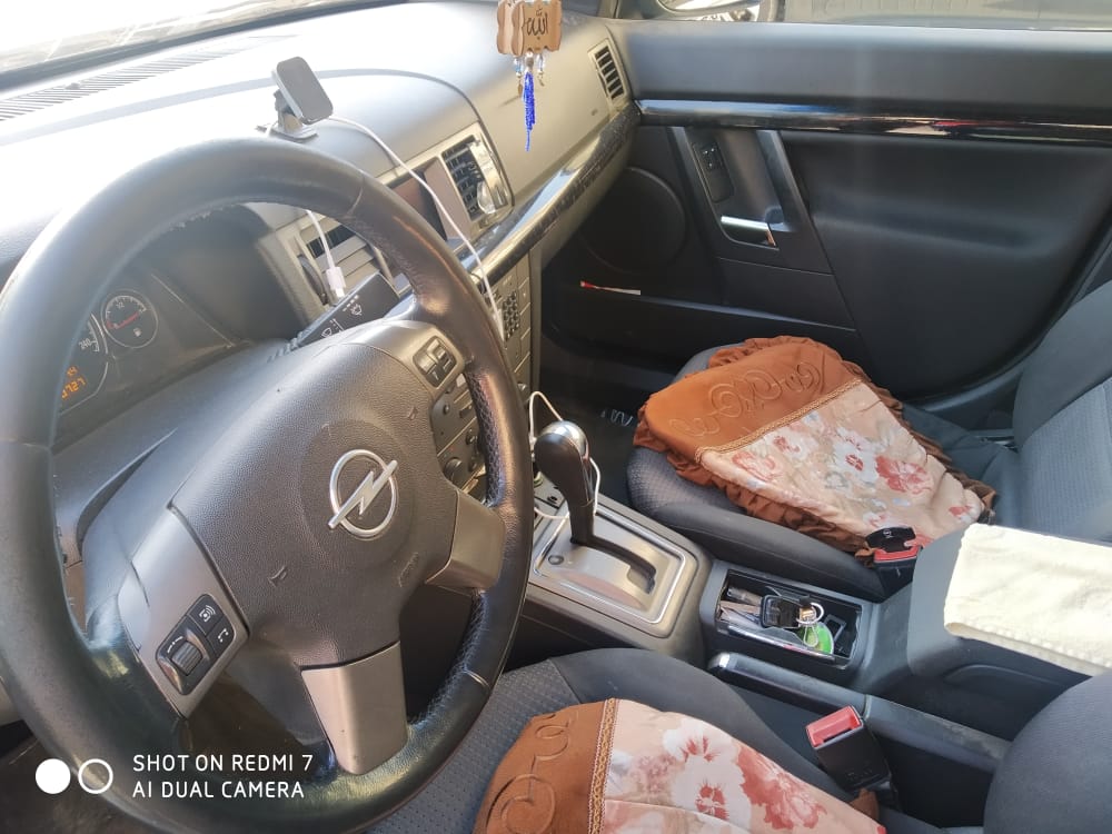 Opel Signum, 2005 il, 1.9 L, 342 000 km