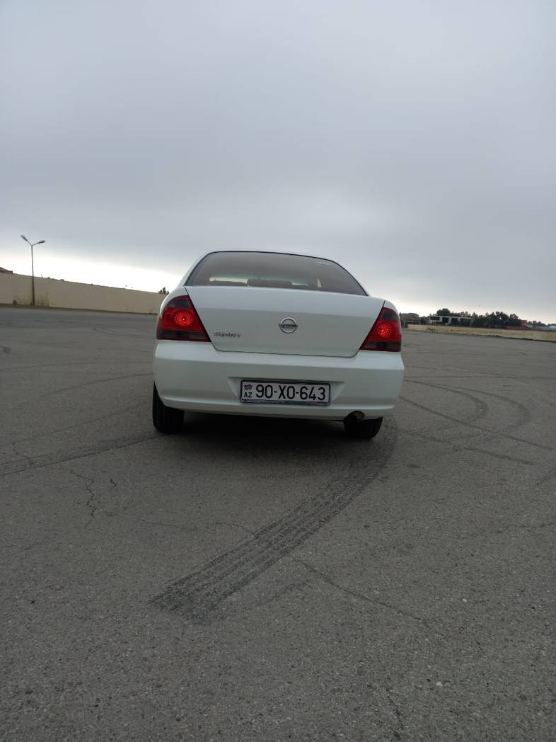 Nissan Sunny, 2011 il, 1.6 L, 155 000 km