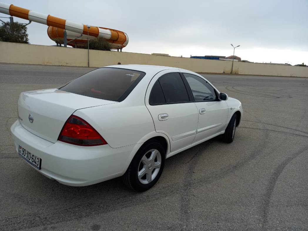Nissan Sunny, 2011 il, 1.6 L, 155 000 km