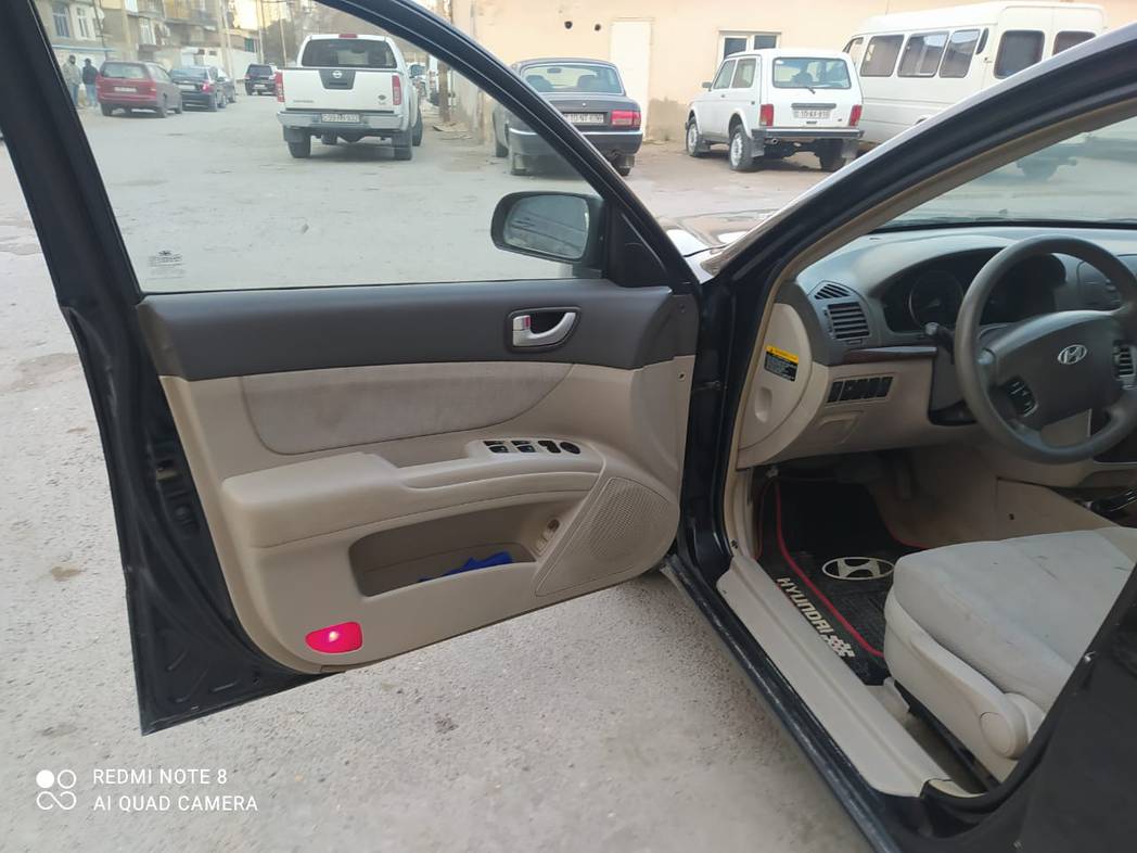 Hyundai Sonata, 2005 il, 2.4 L, 210 000 km