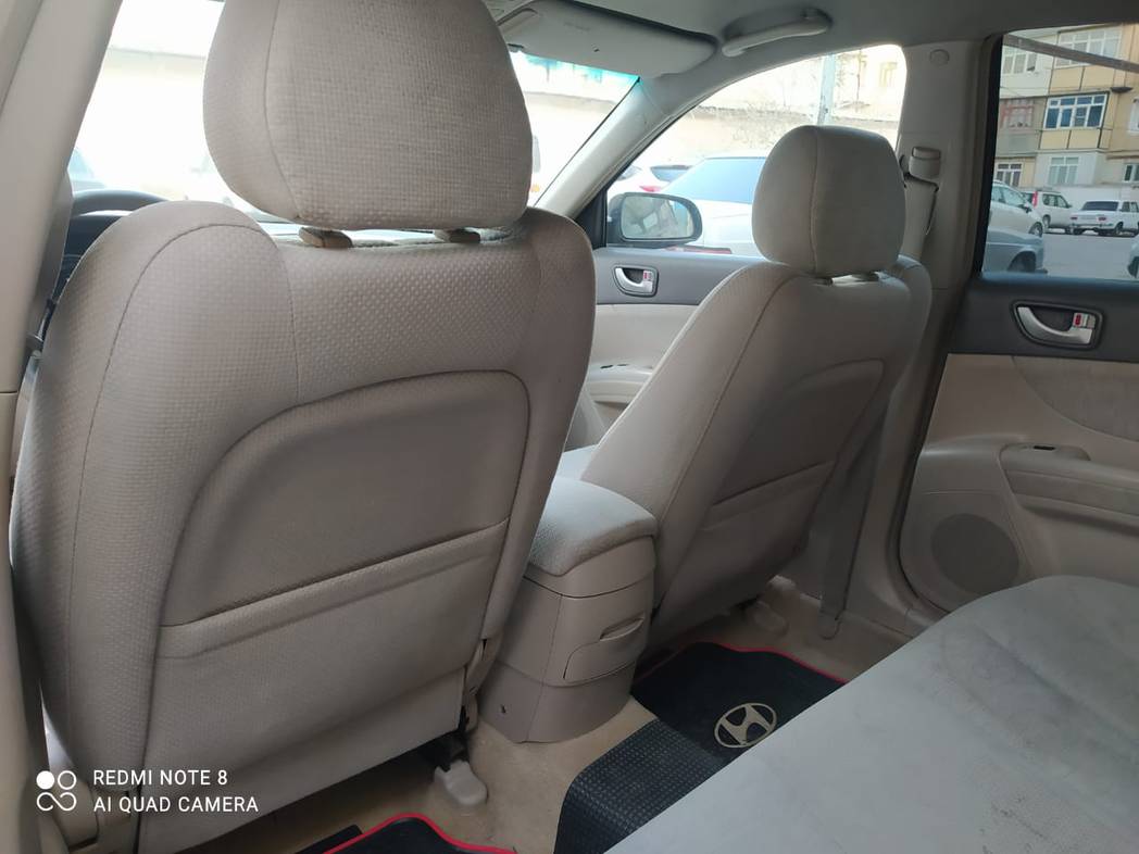 Hyundai Sonata, 2005 il, 2.4 L, 210 000 km